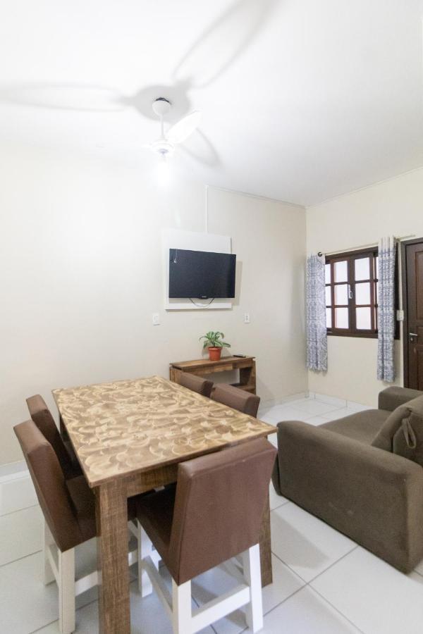 Apartamentos Bombinhas - 140 Metros Da Praia Esterno foto