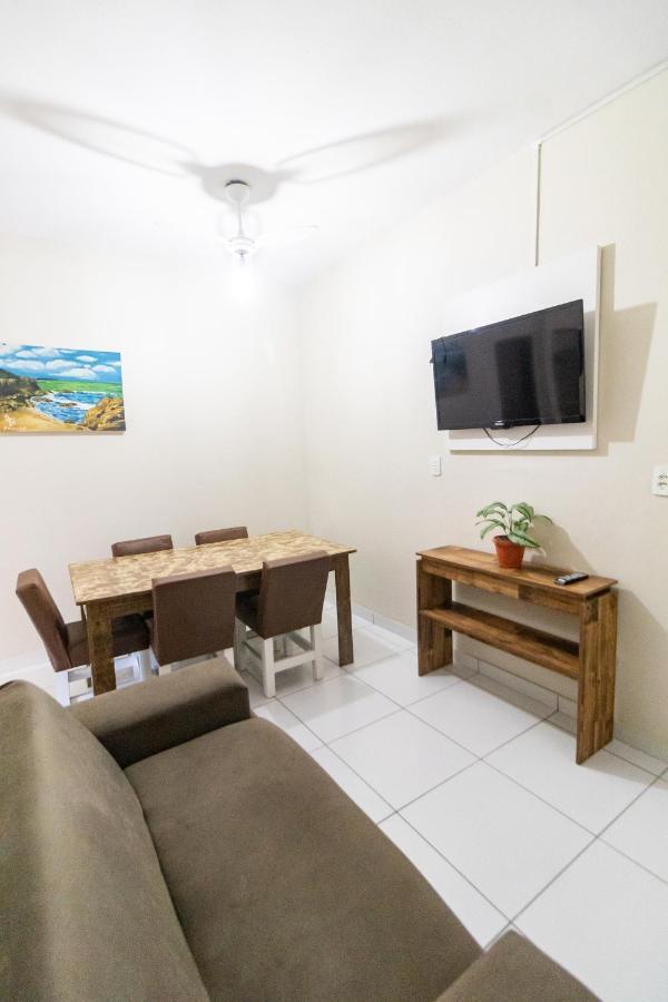 Apartamentos Bombinhas - 140 Metros Da Praia Esterno foto