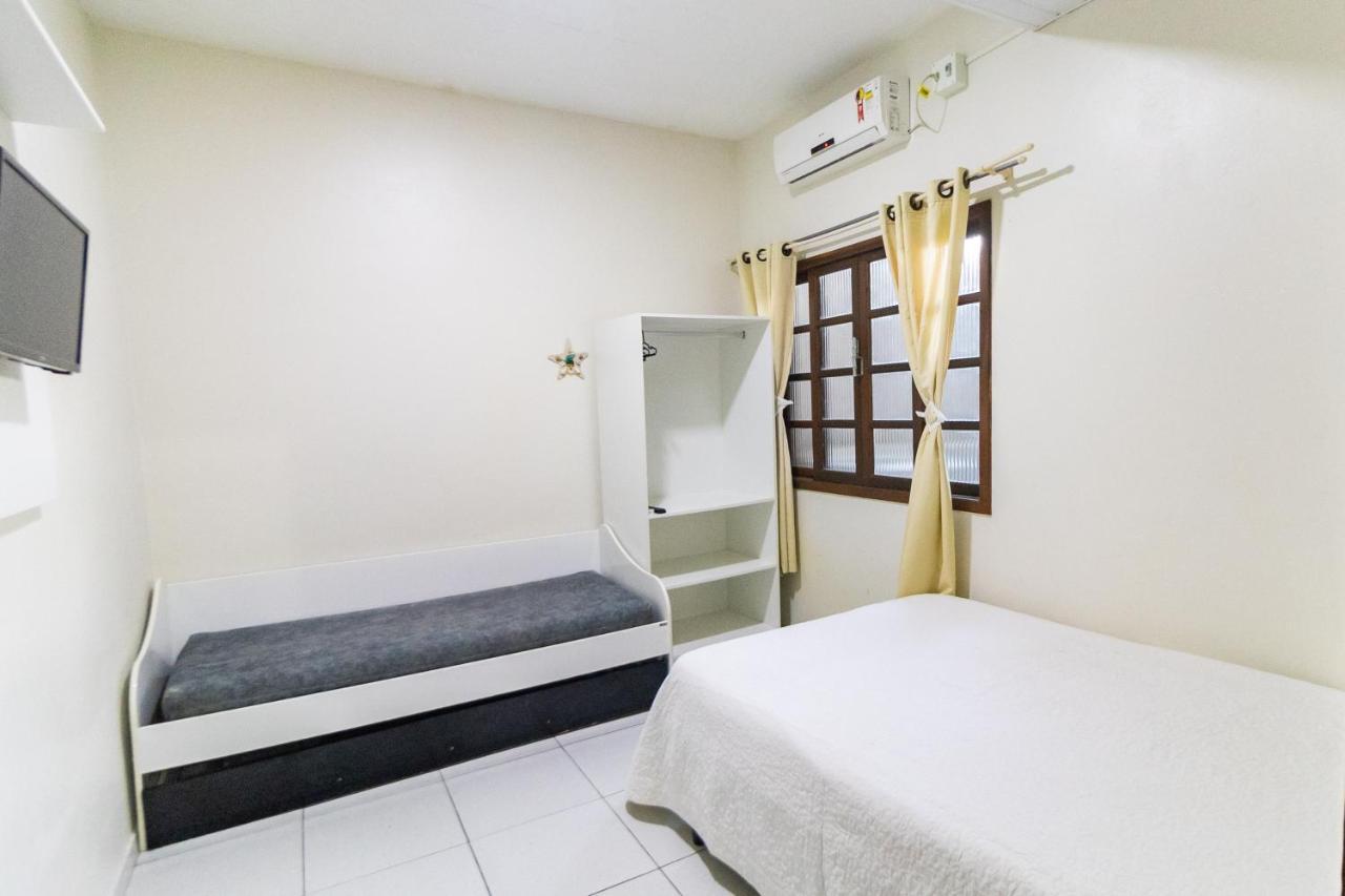 Apartamentos Bombinhas - 140 Metros Da Praia Esterno foto