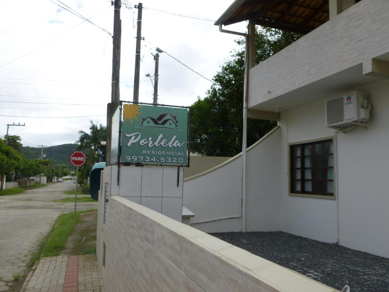 Apartamentos Bombinhas - 140 Metros Da Praia Esterno foto
