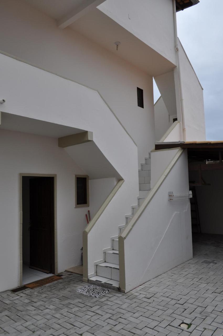 Apartamentos Bombinhas - 140 Metros Da Praia Esterno foto