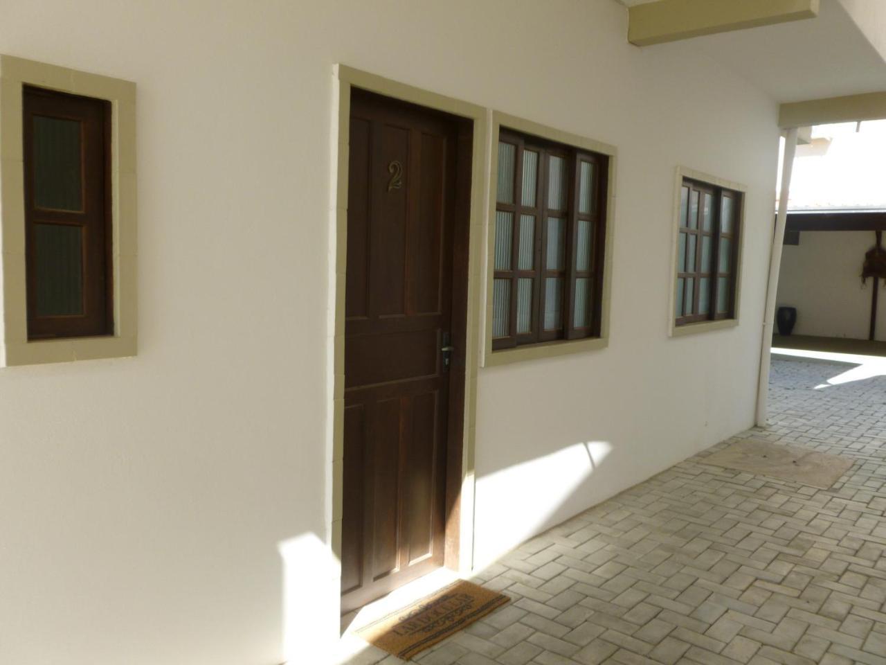 Apartamentos Bombinhas - 140 Metros Da Praia Esterno foto
